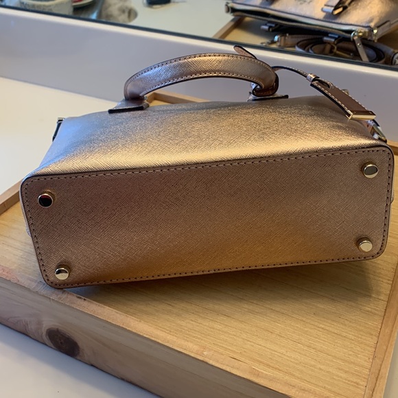 Gold glitter purse - Picture 2 of 4